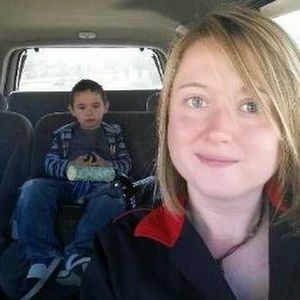 Meet your Posher, Danielle